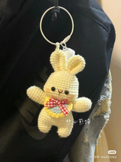 Hướng dẫn móc len búp bê thỏ Bunny màu vàng với khăn cổ