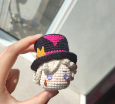 Hướng dẫn móc len đầu nhân vật Gojo Satoru đội mũ cao