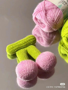 Hướng dẫn móc len quả anh đào màu hồng xanh
