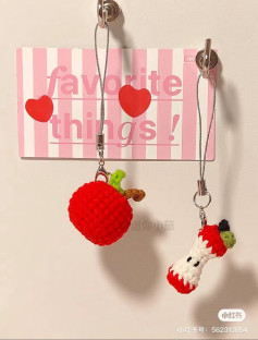 Hướng dẫn móc len quả táo và kẹo táo đỏ trắng dễ thương