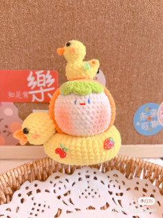 Hướng dẫn móc len vịt con trên phao bơi và đào