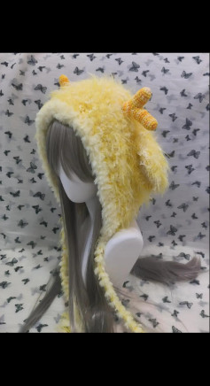 Hướng dẫn móc mũ tuần lộc màu vàng lông xù