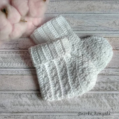 Инструкция по вязанию крючком белых носочков для новорожденного