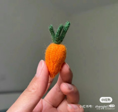 Mini Orange Carrot Knitting Pattern Chart with Green Leaves Tutorial