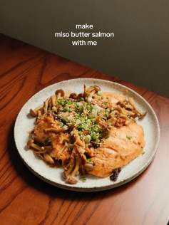 Miso Butter Salmon with Shimeiji Mushrooms and Green Onions