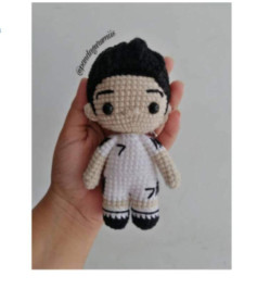 Patrón a crochet Amigurumi Cristiano Ronaldo Real Madrid