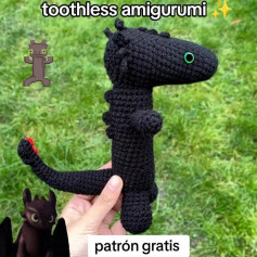 Patrón Amigurumi Toothless: Instrucciones y Materiales