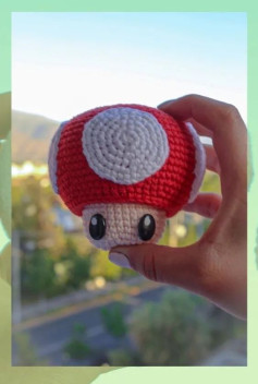 Patrón de ganchillo para amigurumi hongo Mario Bros