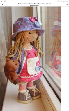 Patrón Gratis Muñeca Emma - Amigurumi con Sombrero y Vestido Rosa