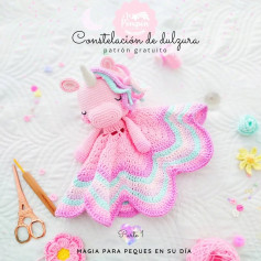 Patrón gratuito Constelación de dulzura: Unicornio amigurumi con mantita en tonos pastel rosa y azul