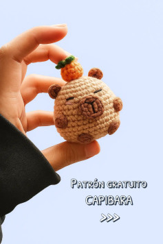Patrón gratuito de Capibara amigurumi con naranja