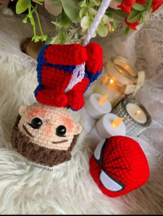 Patrón Gratuito de Spiderman Amigurumi
