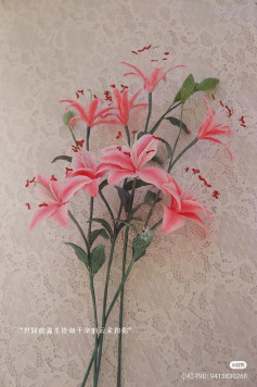 Pink Lily Crochet Flower Pattern and Tutorial Chart