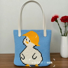 Pixel Art Chart Pattern for Cute White Duck Crochet Tote Bag Design