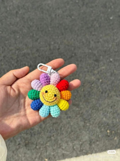 Rainbow Sunflower Crochet Keychain Pattern Chart