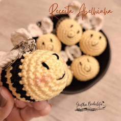 Receita Abelhinha - Tutorial Completo Amigurumi Chaveiro de Abelha Fio Amarelo e Preto