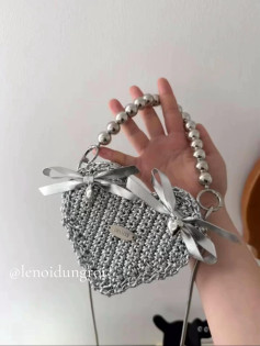 Silver Heart Shaped Crochet Bag Pattern Tutorial