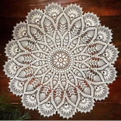 Схема салфетки крючком: узор в винтажном стиле, модель 10