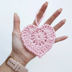 Схема вязания сердечка крючком от @vilana_yarn