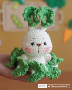 Sơ đồ móc len búp bê thỏ cải trắng xanh dễ thương