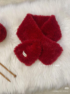 Soft Faux Fur Knitted Scarf Pattern with Bow Detail