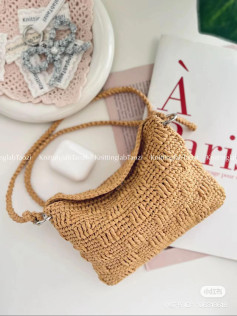 Summer Raffia Crossbody Bag with Stitch Diagram