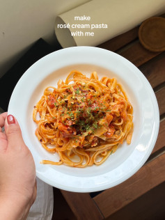 Super Simple Tomato Cream Pasta Base Recipe