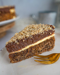 Torta od oraha - Walnut Cake with Cream and Glaze Recipe