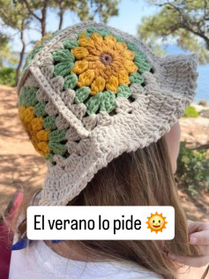 Tutorial de gorro de crochet con diseño de girasol, colores amarillo y verde