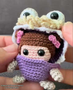 Tutorial Móc Len Búp bê Boo Chiếu Ráng