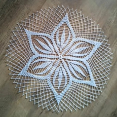 Vintage White Flower Lace Doily Crochet Chart Pattern with Detailed Diagram