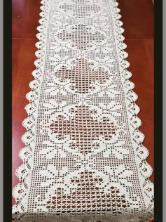 White Crochet Lace Table Runner with Intricate Floral Motif Pattern Chart