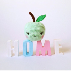 Amigurumi Elma Maska Pattern - Crochet Apple Doll with Chart and Instructions