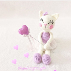 Amigurumi Mèo Trắng và Tím: Mẫu Len Chi Tiết Từng Hàng Cho Đầu Và Thân