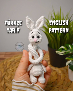 Amigurumi Rabbit Crochet Pattern: Free English and Turkish Instructions for White Bunny Doll