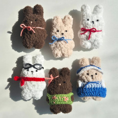 Free Crochet Pattern: Fluffy Mini Bunny Keychain with Mydus Yarn