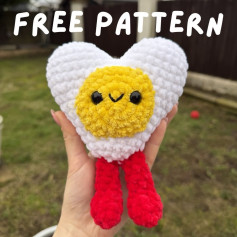 Free Crochet Pattern for Cute Heart-Shaped Fried Egg Amigurumi Doll