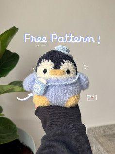 Free Crochet Pattern: Yuval's Mail Bag for Penguin Doll using Chenille Velvet Yarn