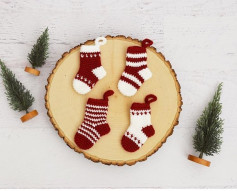 Küçük Yılbaşı Çoraplar - Mini Christmas Socks Crochet Pattern