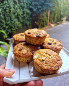 Muffins de banana sin gluten con avena y frutos secos