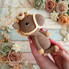 Patrón Gratis Caballito Amigurumi - Instrucciones Paso a Paso para Tejer un Pony Mignon