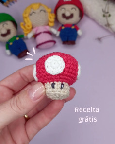 Receita Grátis de Cogumelinho Amigurumi Mario Bros