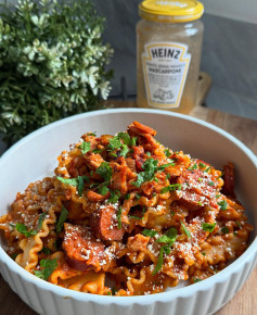 Sausage, Bacon & Mascarpone Pasta with Heinz Tomato Grana Padano Sauce