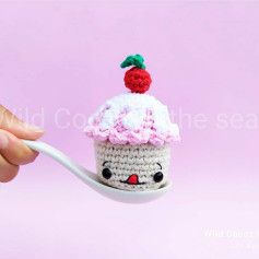 Sr. Pastelito Amigurumi Crochet Pattern Free by Giii Herrera